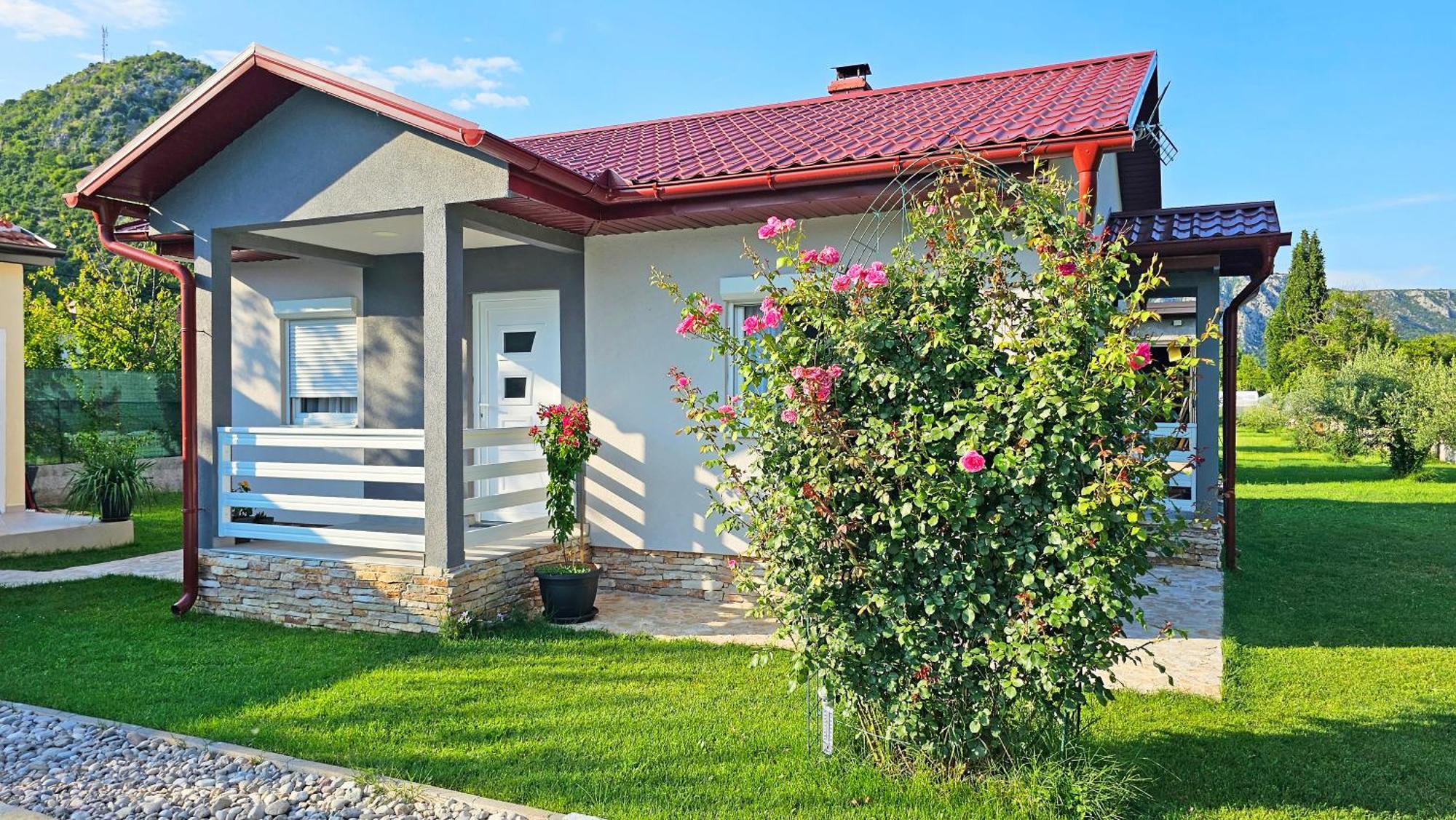 Holiday Home Natura With Private Pool 莫斯塔尔 外观 照片